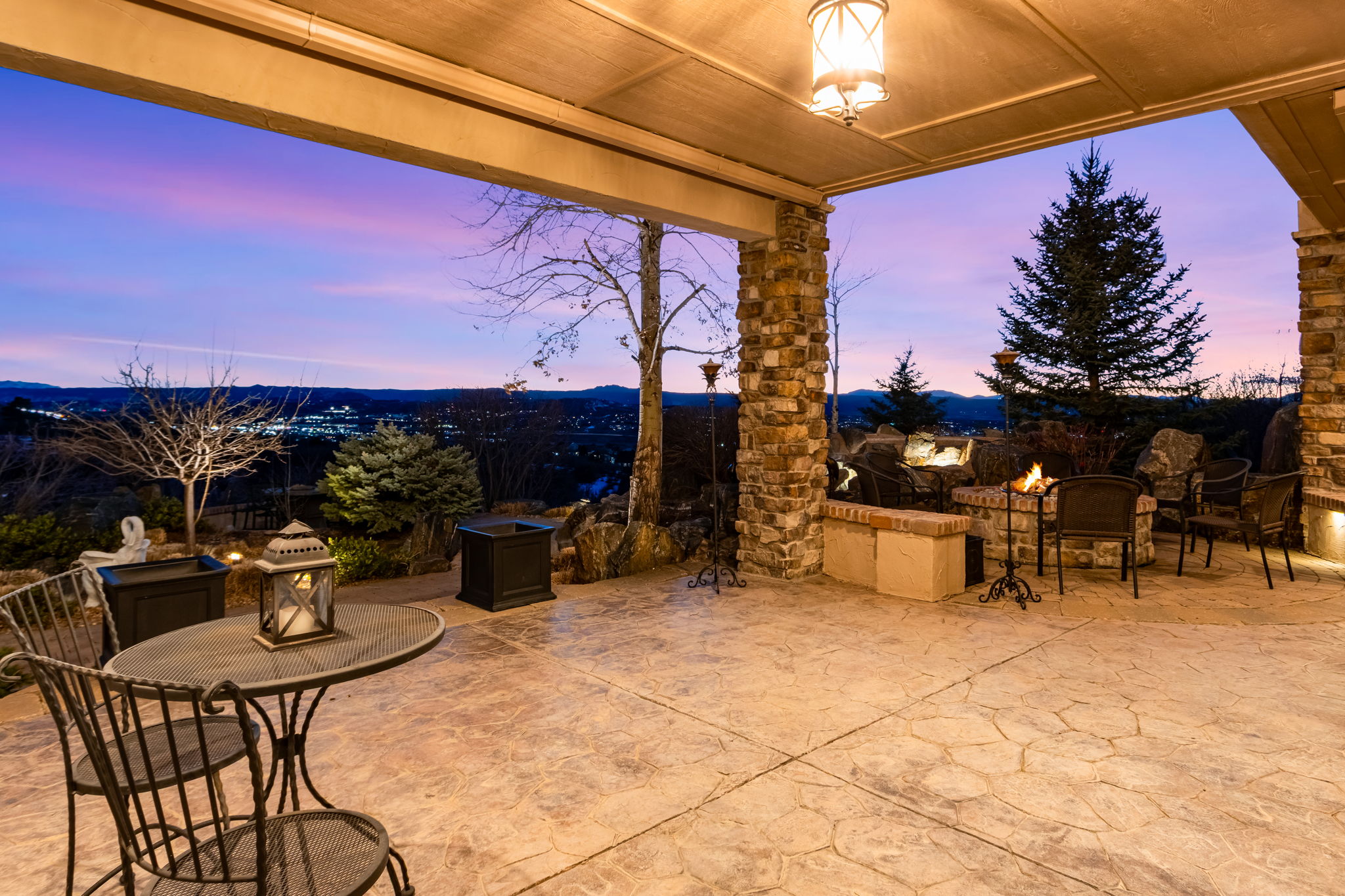  Photo 95