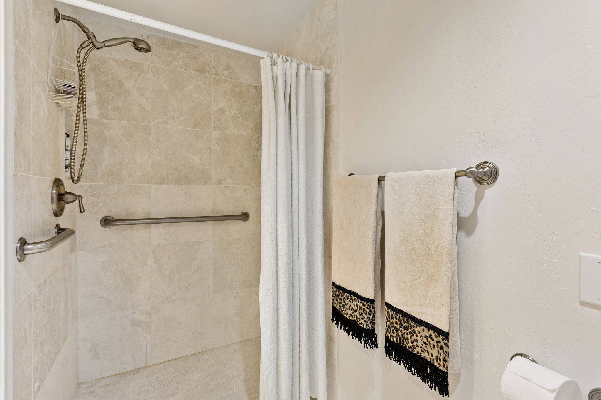 4438 E Camelback Rd 149 - 032.jpg