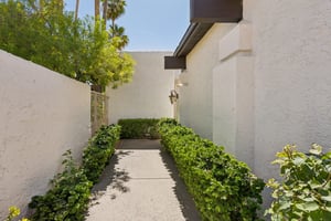 4438 E Camelback Rd 149 - 005.jpg