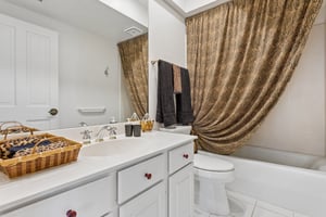 4438 E Camelback Rd 149 - 035.jpg