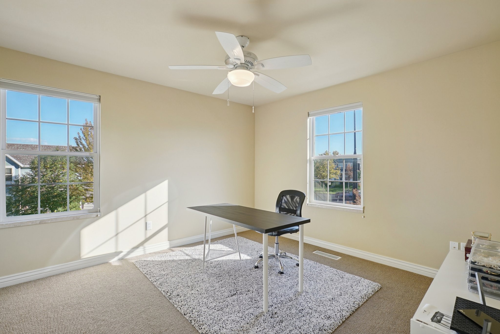 S Jordan Pkwy W-S2409-032.jpg