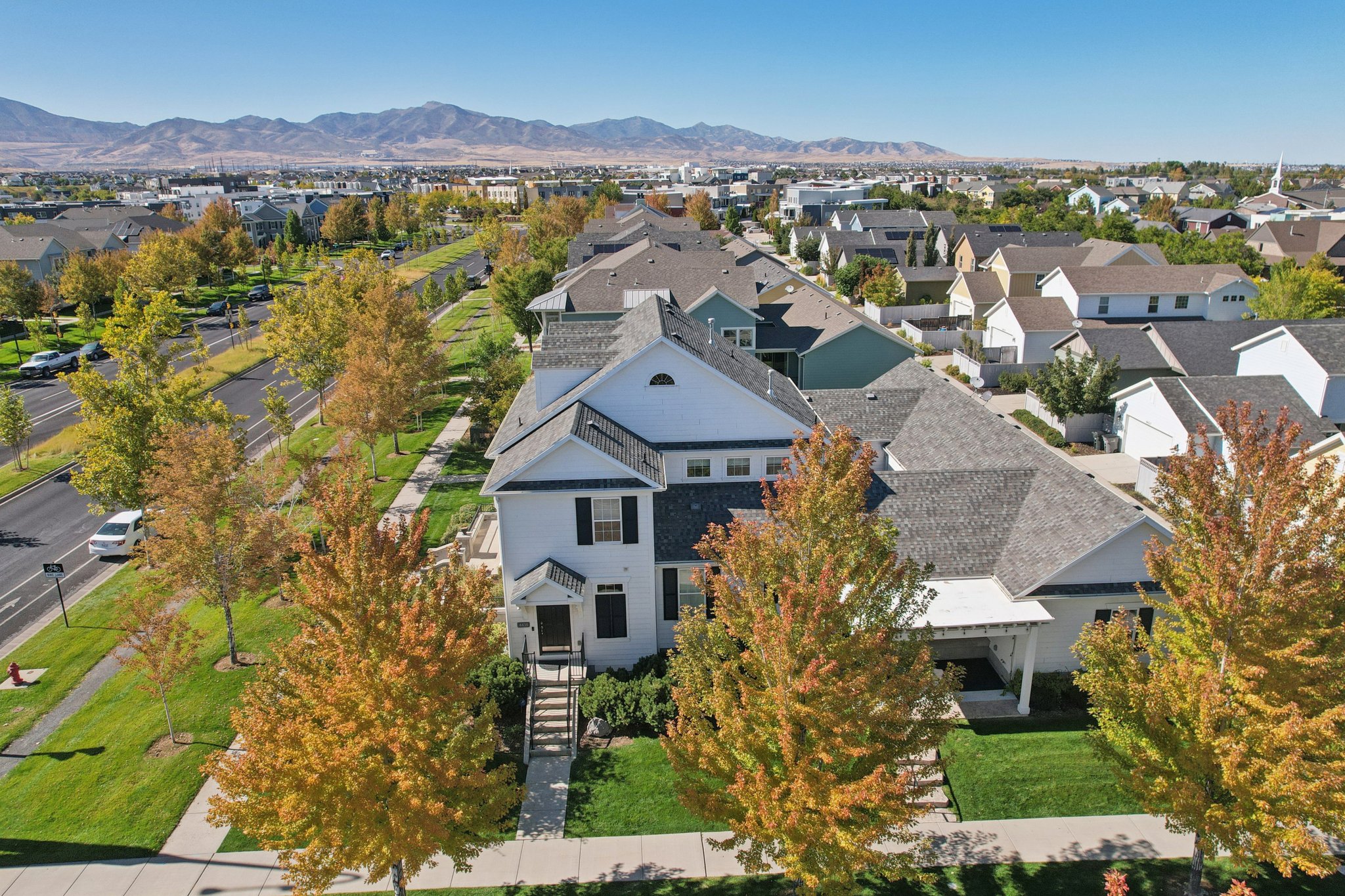 S Jordan Pkwy W-S2409-037.jpg
