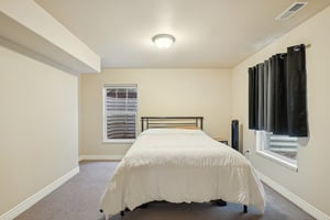 S Jordan Pkwy W-S2409-027.jpg