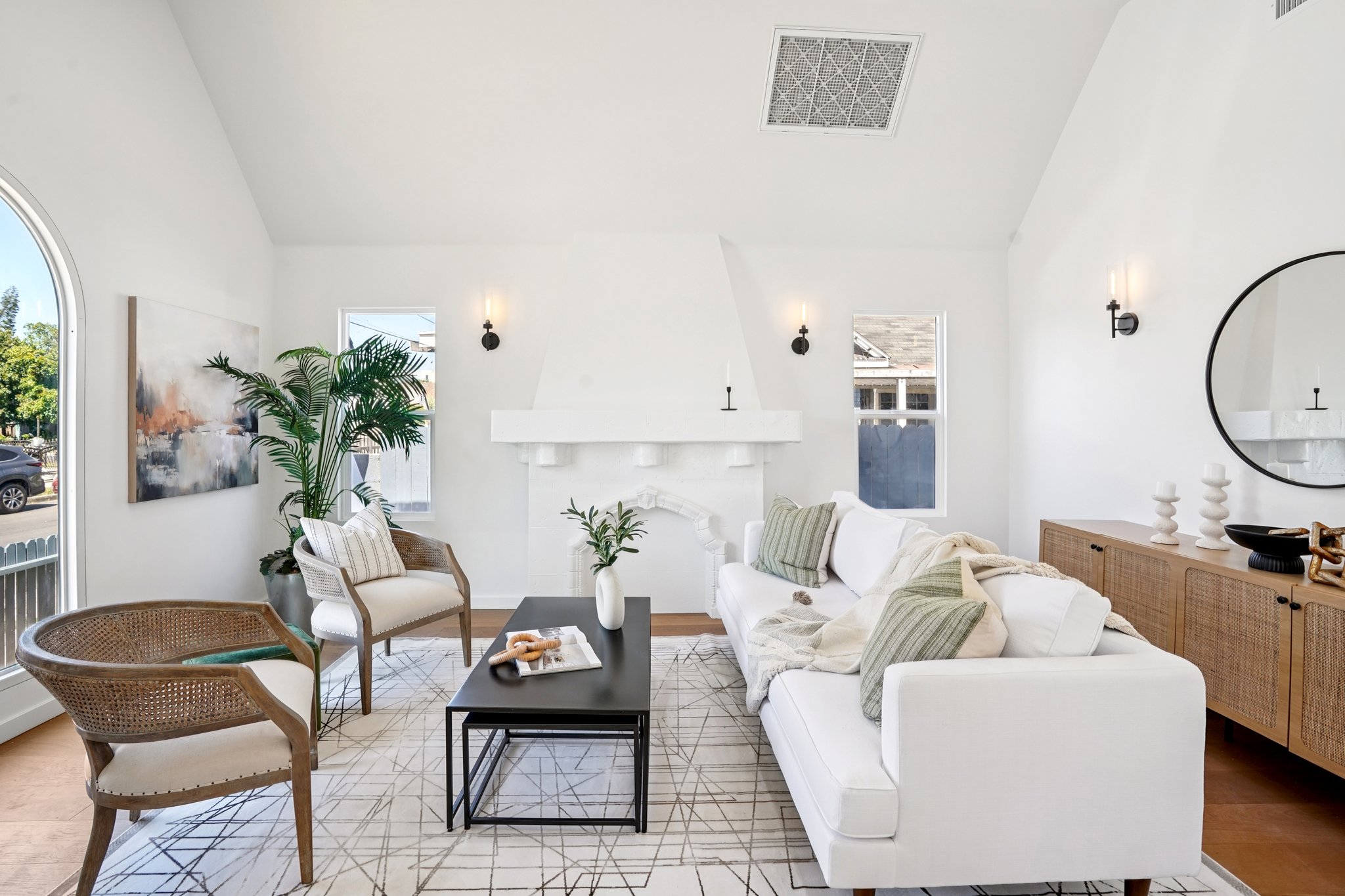 W 28th St-S0207-006.jpg