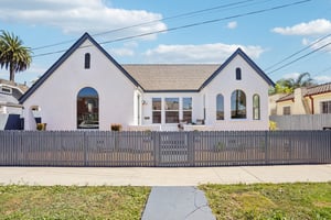 W 28th St-S0207-001.jpg