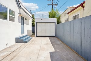 W 28th St-S0207-036.jpg