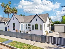 W 28th St-S0207-038.jpg