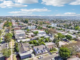 W 28th St-S0207-044.jpg