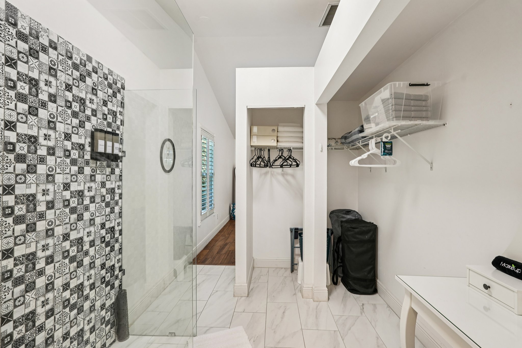 Rosea Ct-S2801-024.jpg
