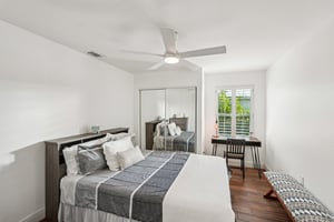 Rosea Ct-S2801-026.jpg