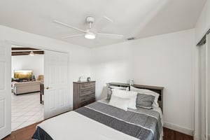 Rosea Ct-S2801-027.jpg