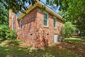  Photo 48