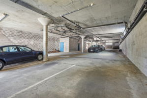 030_F8_444 Merritt Ave 202
