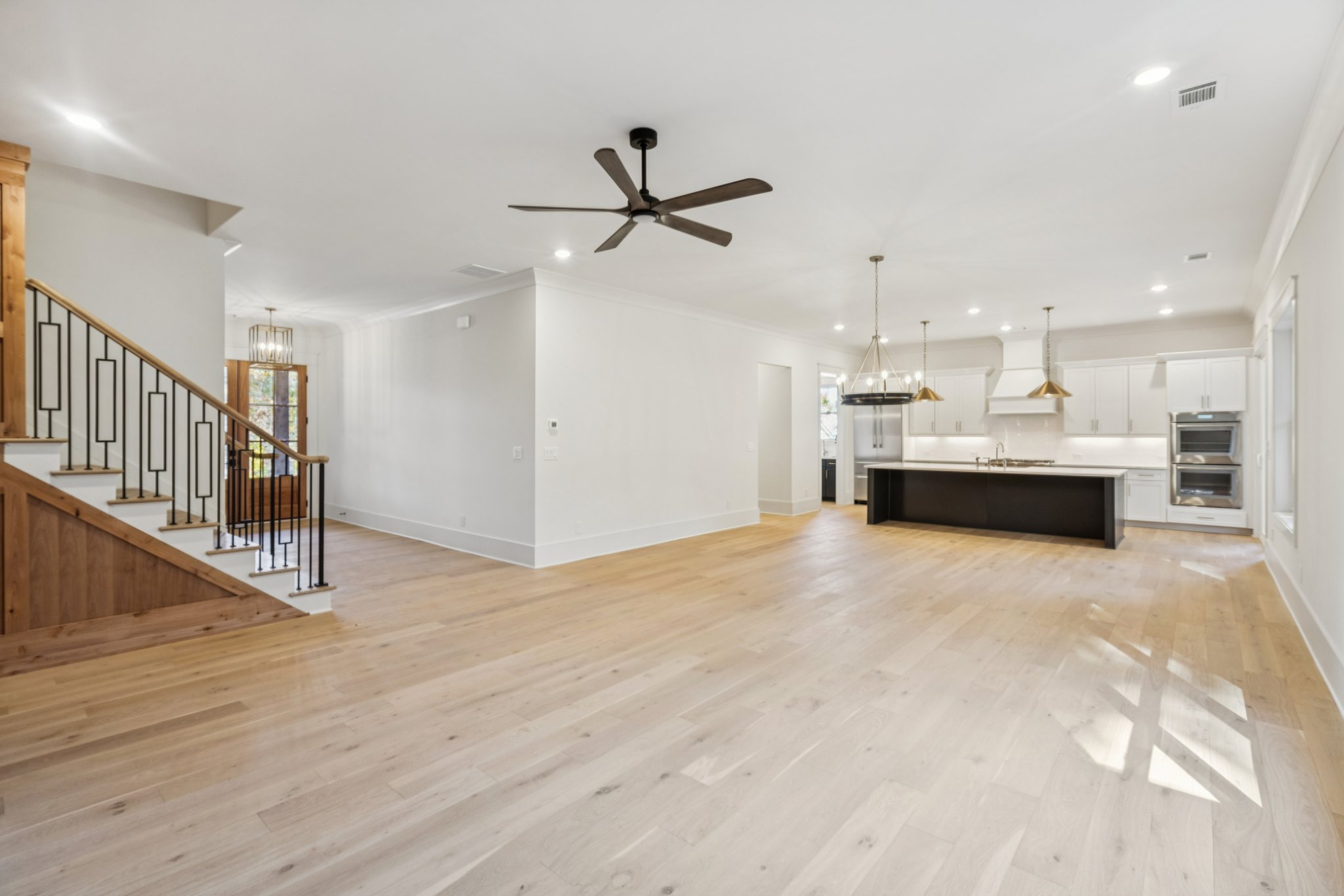 Local_Flavor_films-4440 KD Kruzel Dr, Cumming, GA 30041-136 (2).jpg