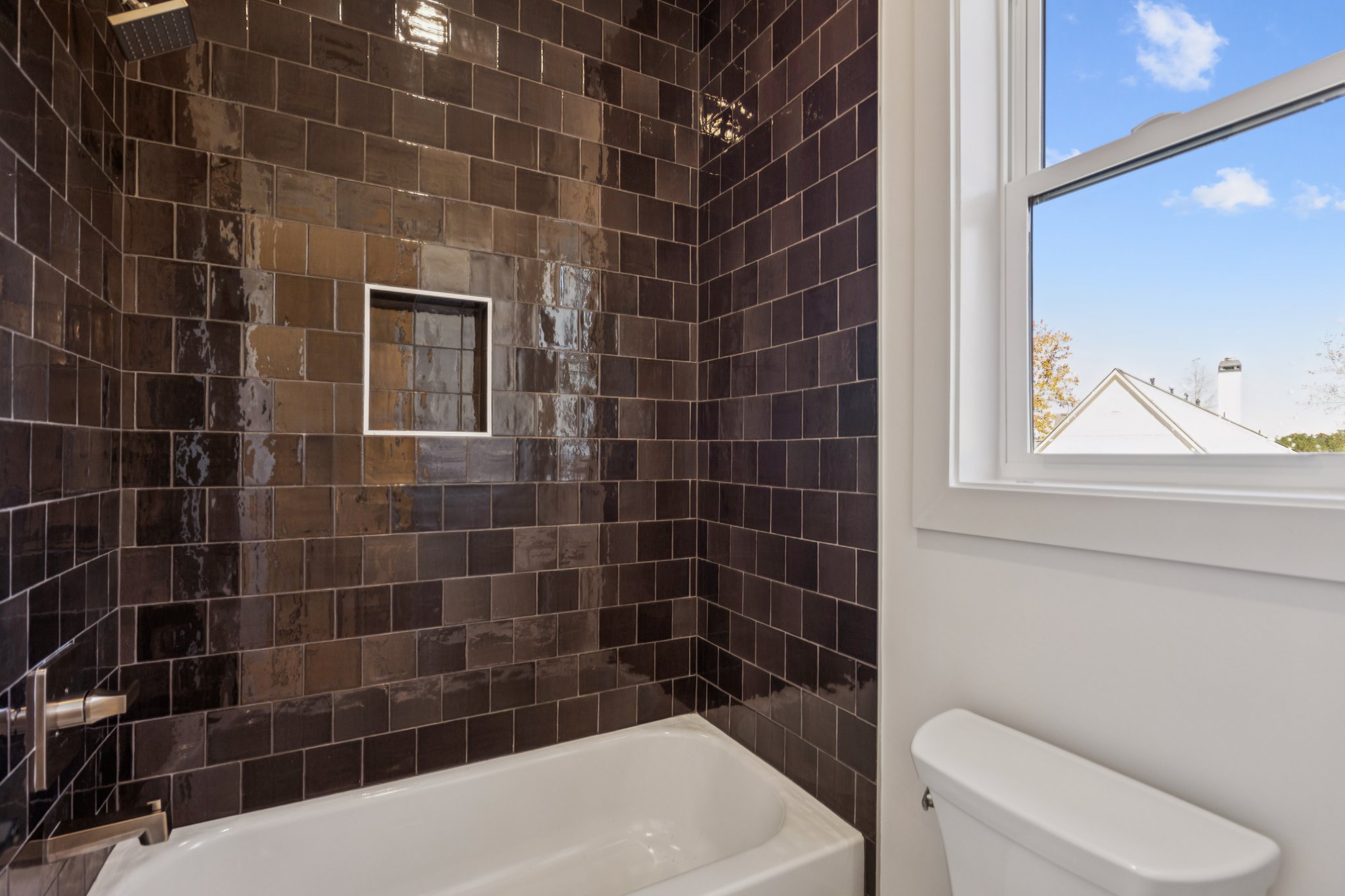 Local_Flavor_films-4440 KD Kruzel Dr, Cumming, GA 30041-211.jpg