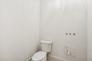 Local_Flavor_films-4440 KD Kruzel Dr, Cumming, GA 30041-116.jpg