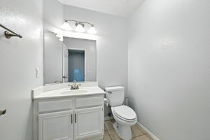  Photo 34