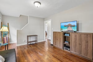 Primrose Ave-S2307-006.jpg