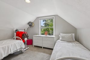 Primrose Ave-S2307-016.jpg