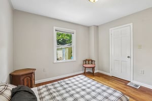 Primrose Ave-S2307-023.jpg