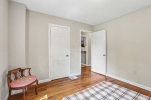 Primrose Ave-S2307-025.jpg