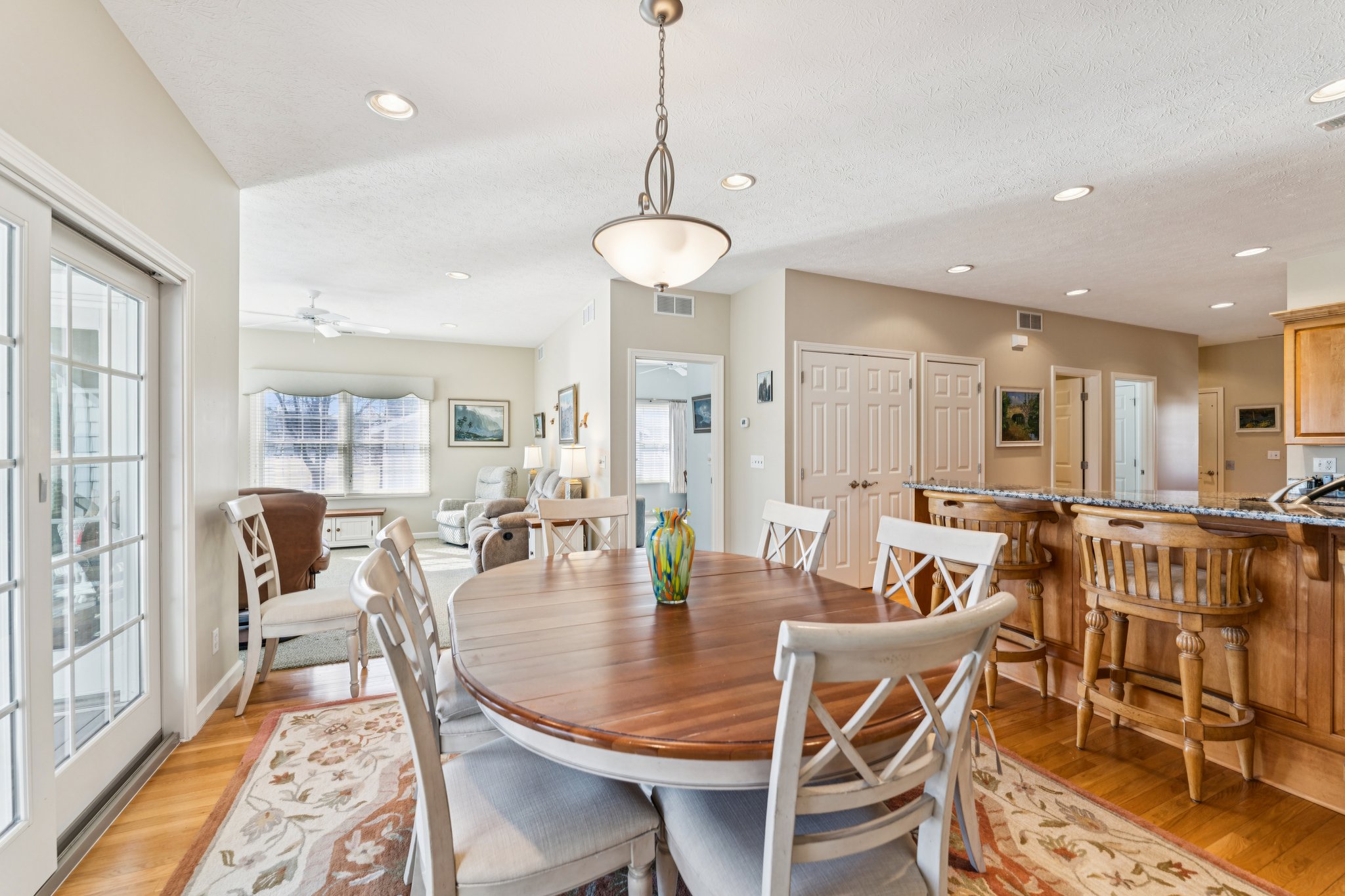 E Harbors Edge Dr-S2702-012.jpg