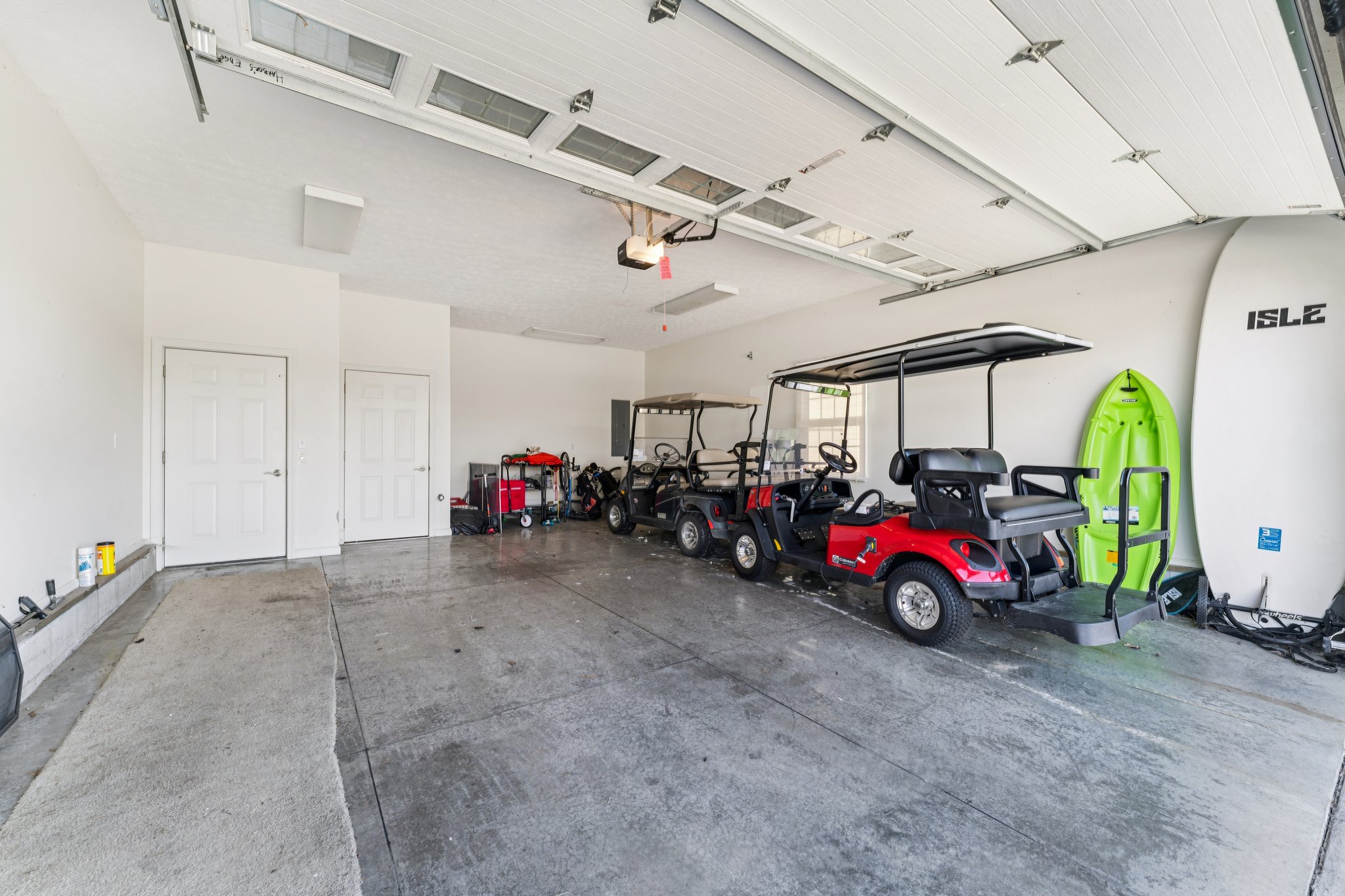 E Harbors Edge Dr-S2702-043.jpg