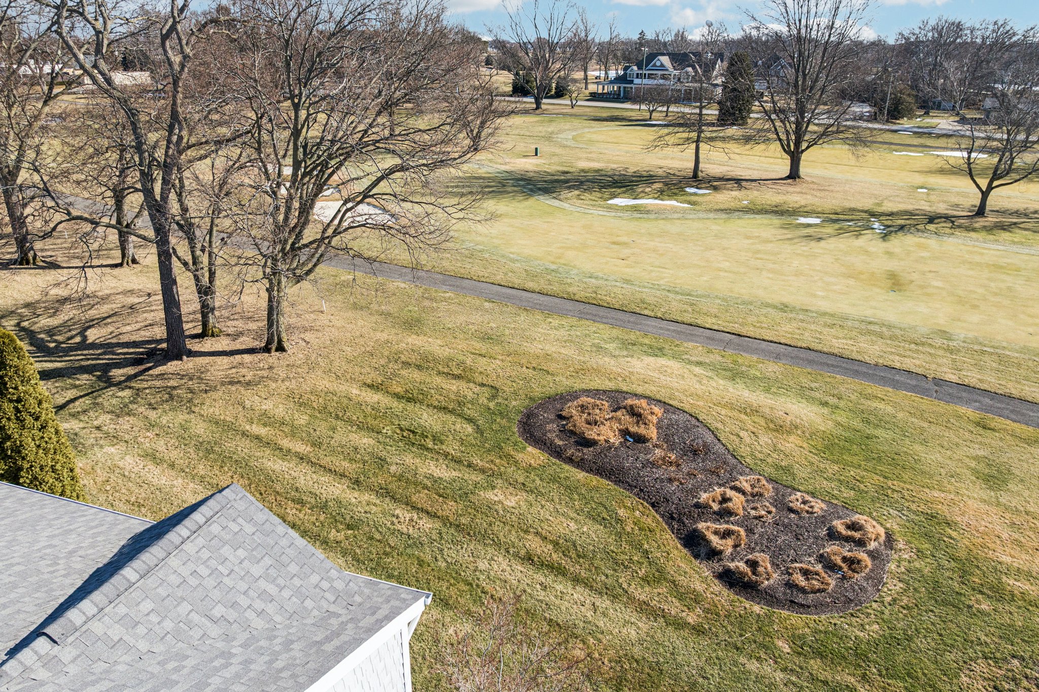 E Harbors Edge Dr-S2702-058.jpg