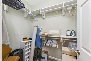 E Harbors Edge Dr-S2702-035.jpg