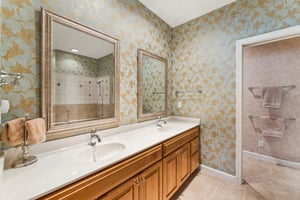 E Harbors Edge Dr-S2702-036.jpg