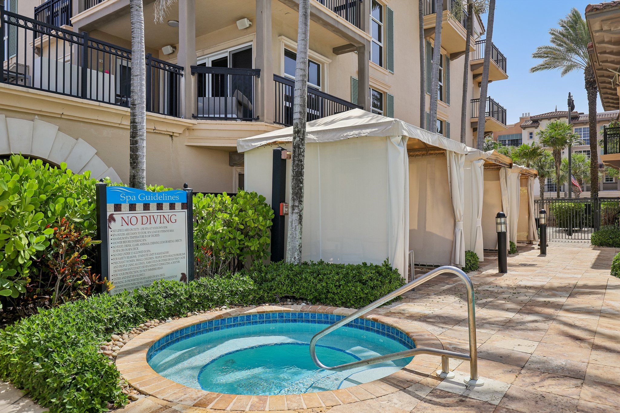 El Mar Dr 3304-0907-914.jpg