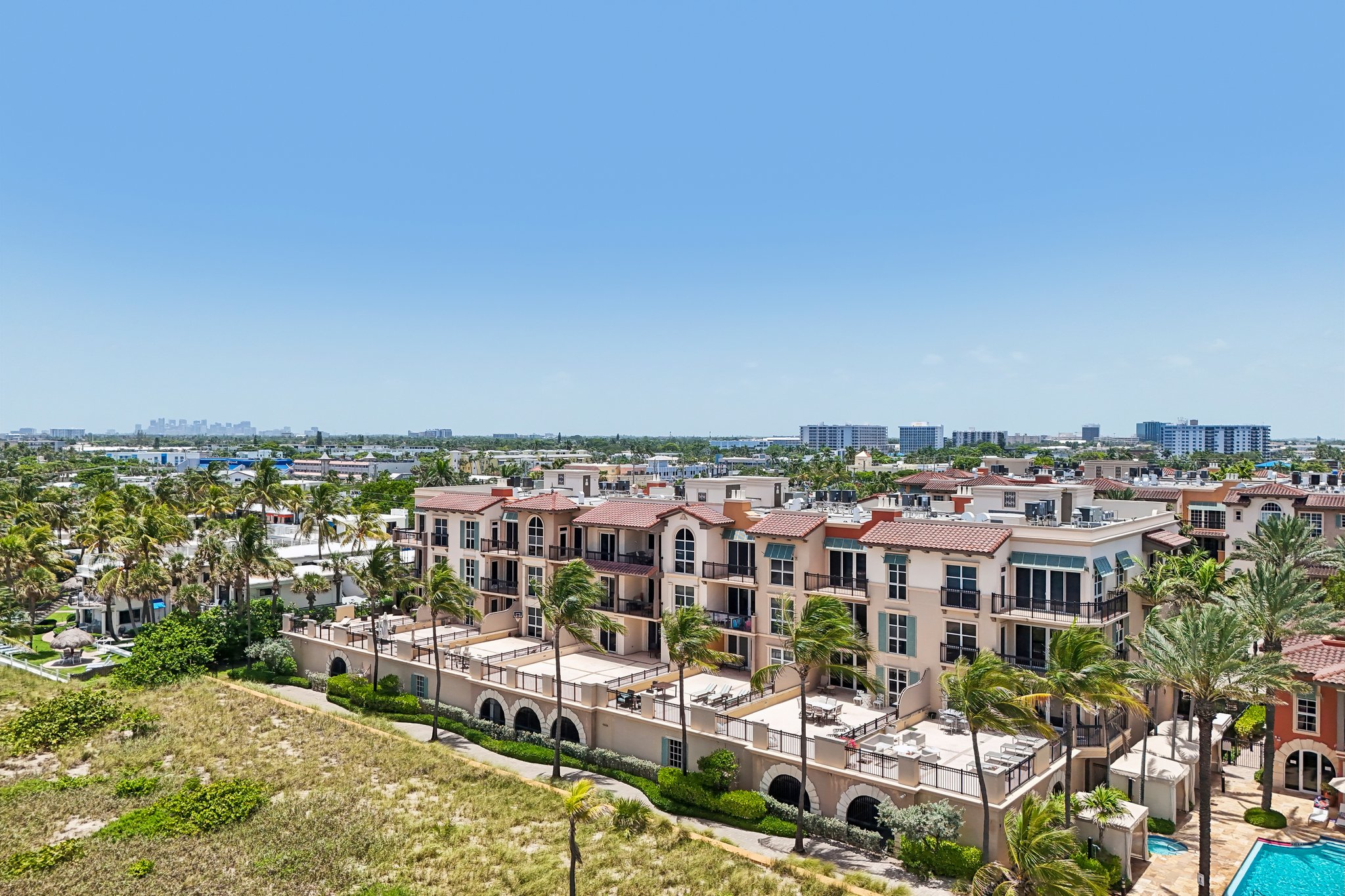 El Mar Dr 3304-S0907-052.jpg