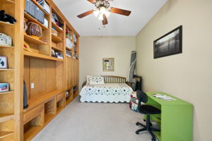  Photo 31