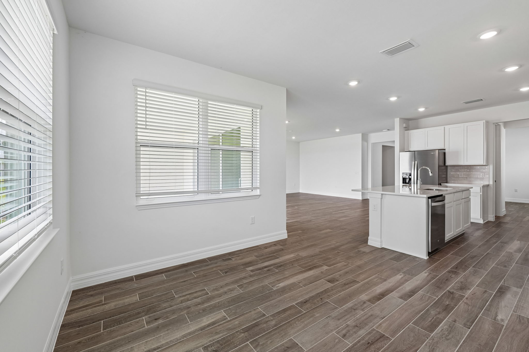 South Florida - Crescent Lakes - 44456 Frontier Drive Punta Gorda FL 33982-007