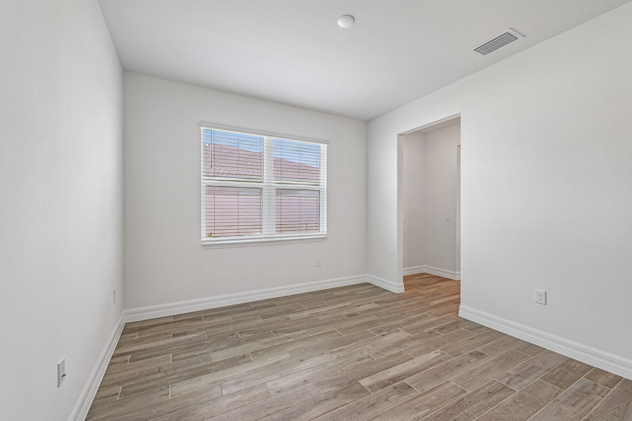 South Florida - Crescent Lakes - 44456 Frontier Drive Punta Gorda FL 33982-018