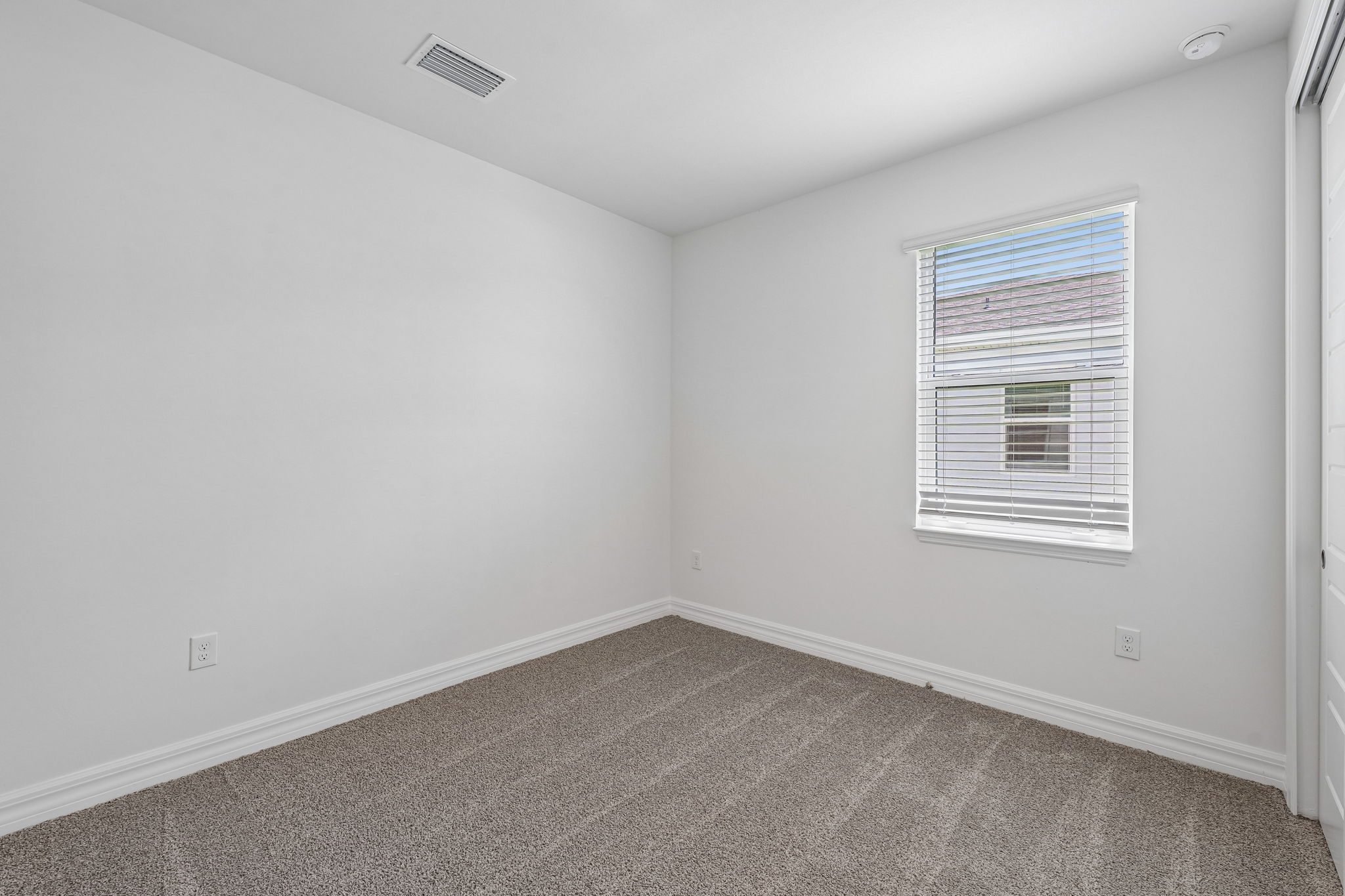 South Florida - Crescent Lakes - 44456 Frontier Drive Punta Gorda FL 33982-033
