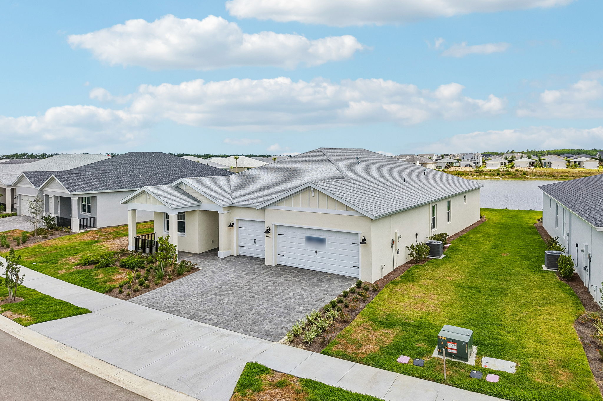South Florida - Crescent Lakes - 44456 Frontier Drive Punta Gorda FL 33982-041