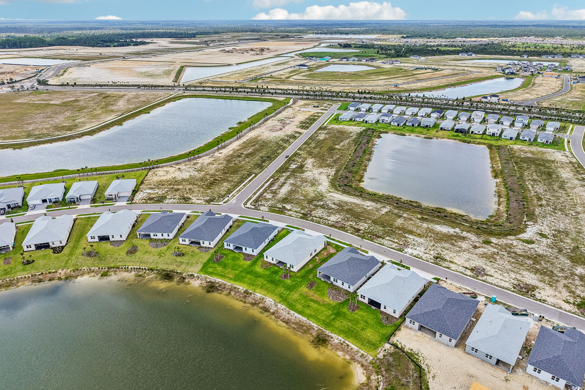 South Florida - Crescent Lakes - 44456 Frontier Drive Punta Gorda FL 33982-049