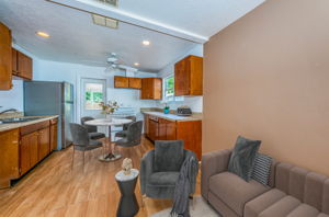 Kitchen Breakfast Nook Area-vs
