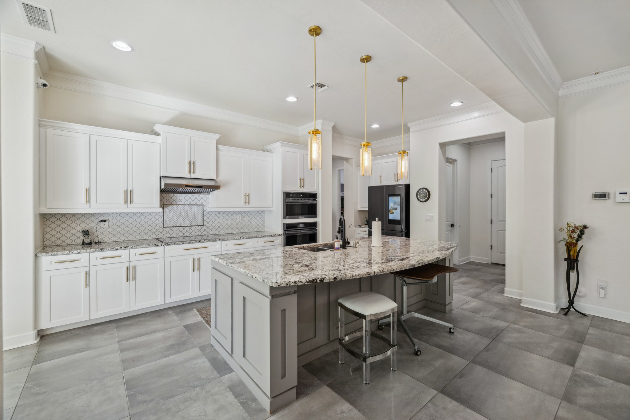 4446 N Golf Dr - 016.jpg