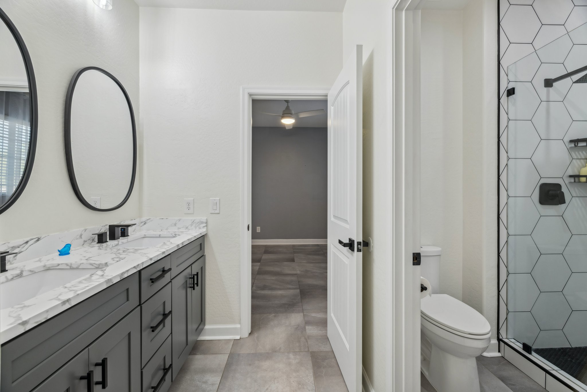 4446 N Golf Dr - 053.jpg