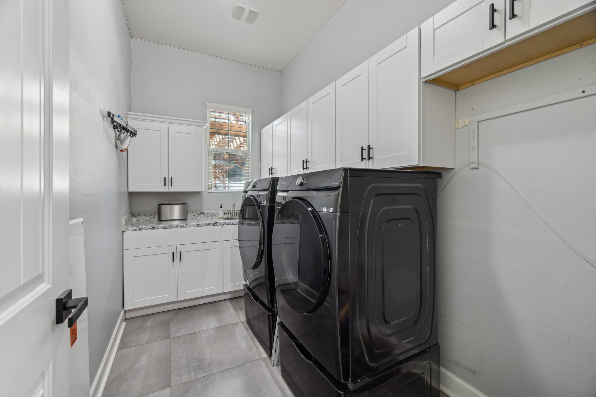 4446 N Golf Dr - 061.jpg