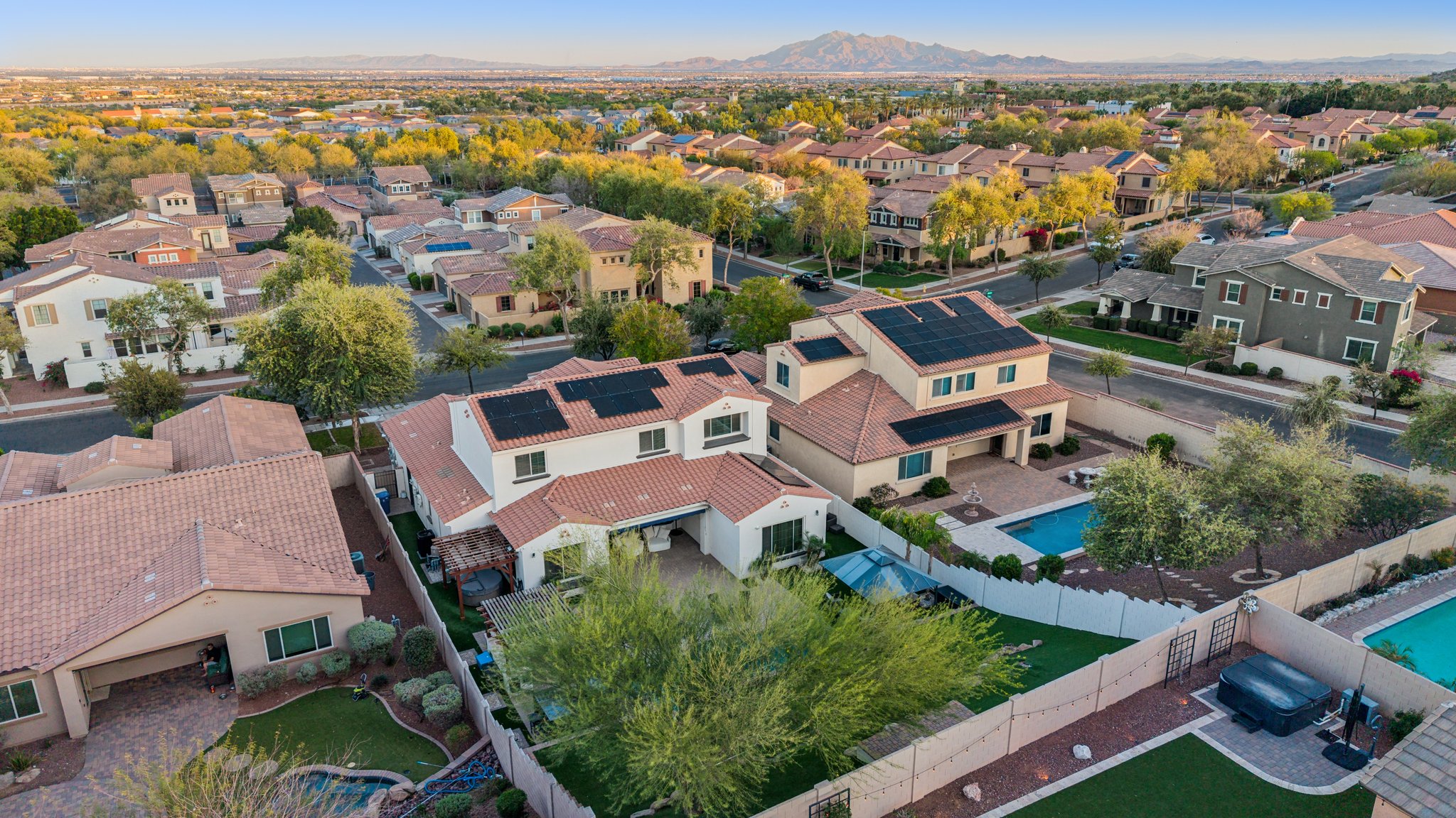 4446 N Golf Dr - 083.jpg