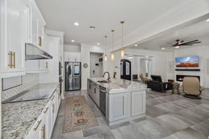 4446 N Golf Dr - 018.jpg