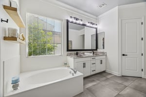 4446 N Golf Dr - 037.jpg