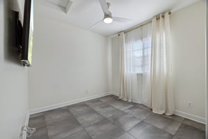 4446 N Golf Dr - 049.jpg