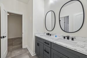 4446 N Golf Dr - 056.jpg