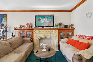 4446 N Lowell Ave Unit 3-S2407-005.jpg
