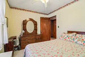 4446 N Lowell Ave Unit 2-S2407-013.jpg
