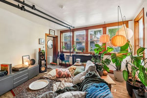 4446 N Lowell Ave Unit 1-S2407-004.jpg